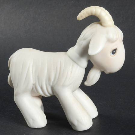 Goat Cedar Tree-Goat - Cedar Tree Trademark With Box