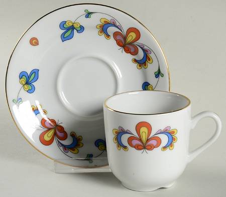 Farmer's Rose (Coupe, Gold Trim) Flat Demitasse Cup & Saucer Set