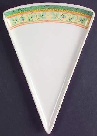 French Quarter (Stoneware) Triangular Shape Slice Plate