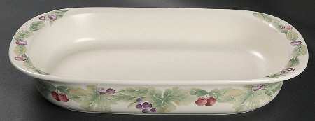 Jamberry 13"  Rectangular Baker