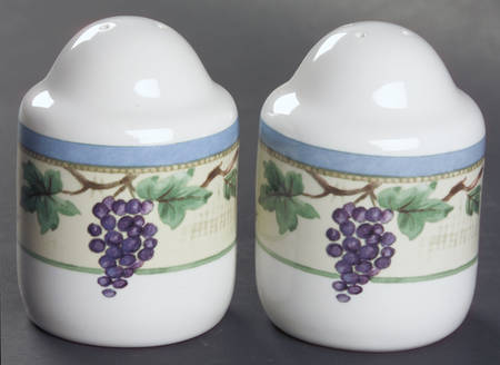 Merlot Salt & Pepper Set