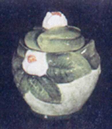 Magnolia Sugar Bowl & Lid