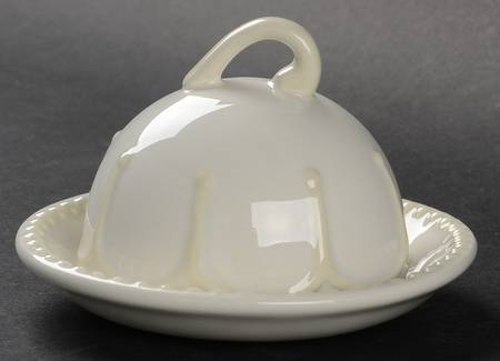 Pavillion Mini Round Covered Butter