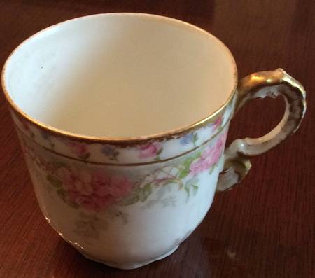 POY399 Flat Demitasse Cup by Jean Pouyat