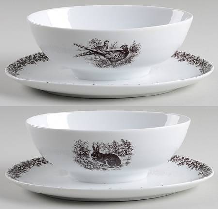 PMM1 Gravy Boat with Attached Underplate by Porzellan - Munchen