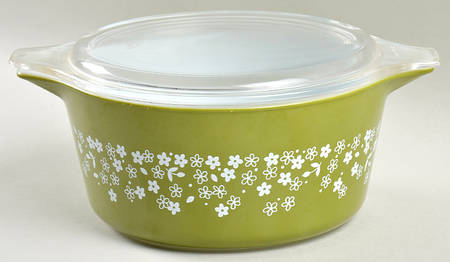 Crazy Daisy (Small Flowers) 1.5 Qt Round Covered Casserole