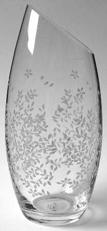 Delicato 9" Glassware Vase