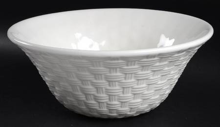 Hamptons 9" Round Vegetable Bowl
