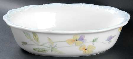 Vienna Floral 10" Oval Vegetable Bowl