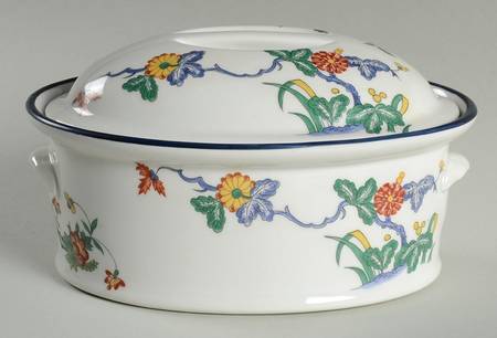 Chateau de Conde 20 Oz Small Oval Covered Casserole