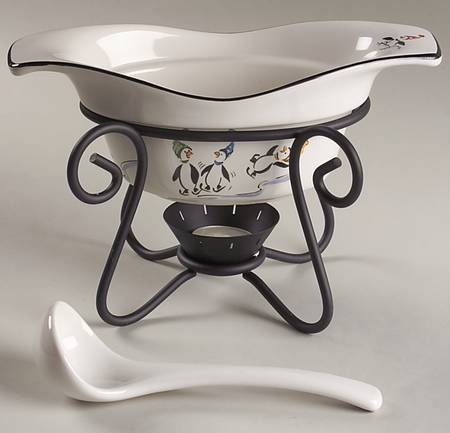 Penguin Skate Gravy Server & Ladle, Warmer & Metal Stand