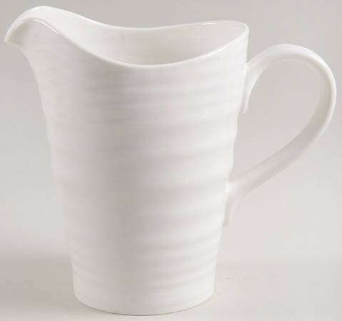 Sophie Conran White 24 Oz Pitcher