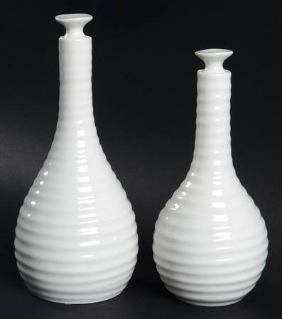 Sophie Conran White Vinegar and Oil Set with Stoppers