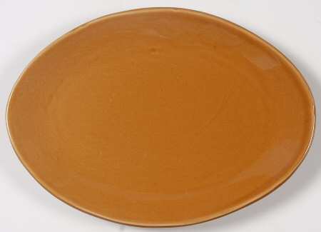 Studio Caramel 9" Oval Serving Platter