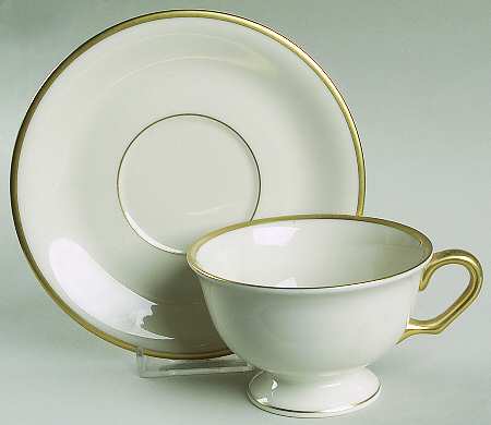 Puritan (Cream, Single Trim) by Pickard
