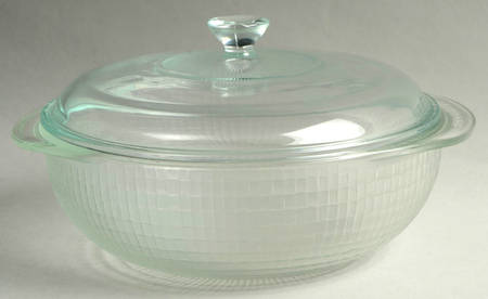 Originals Clear 2 Qt Round Covered Casserole by Pyrex