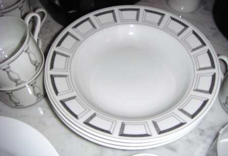PAW1 Rim Soup Bowl