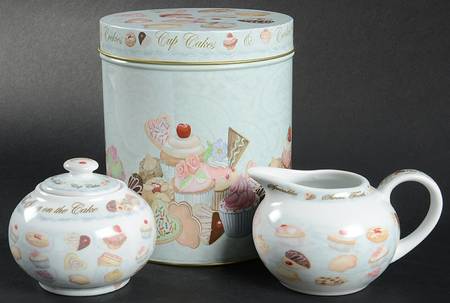 Cupcakes & Cookies Creamer & Sugar with Lid & Gift Tin