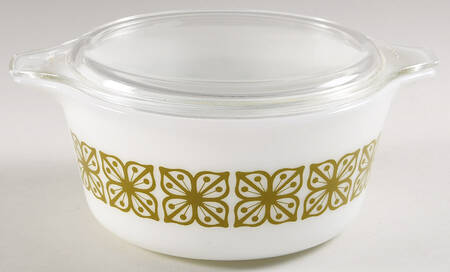 Verde Square Flowers 1.5 Qt Round Covered Casserole