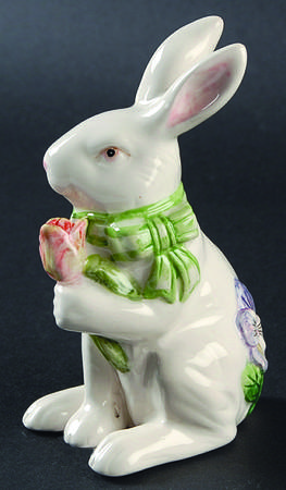 Botanic Garden Terrace Figural Salt Shaker