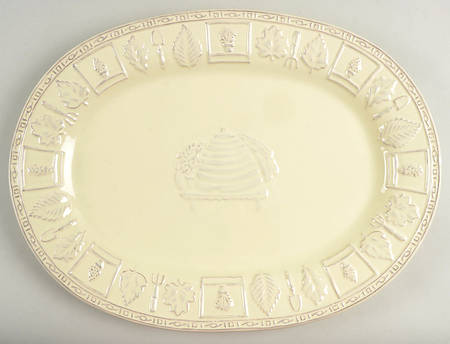 Naturewood Embossed 16" Oval Serving Platter