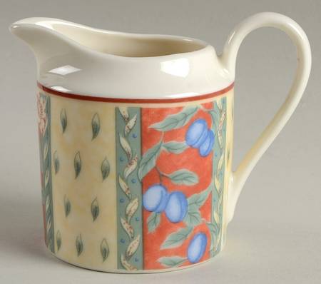 Provence Creamer