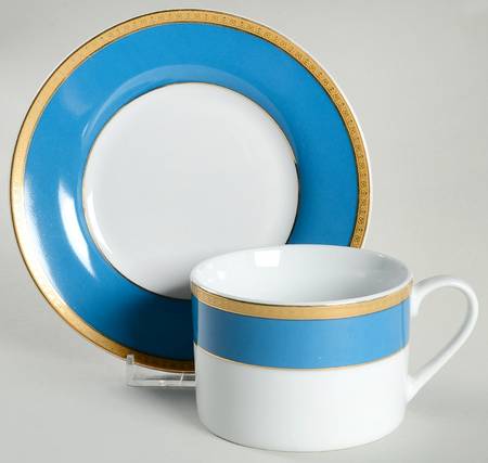 Flat Cup & Saucer Set