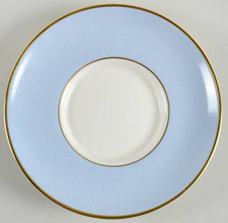 PIC188 (Gold Trim) Saucer