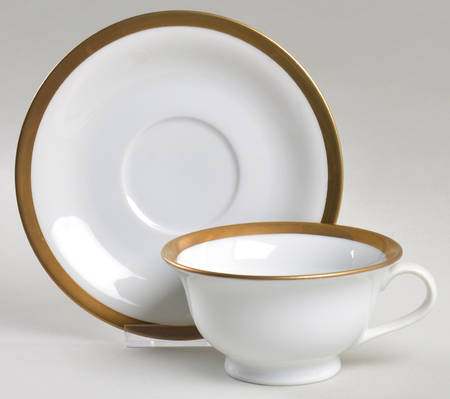 PBA76 Footed Cup & Saucer Set