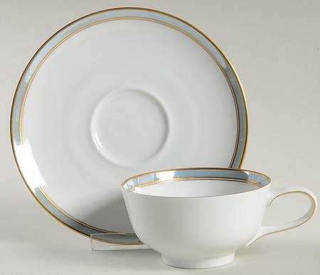 PMM5 Footed Cup & Saucer Set