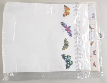 Botanic Garden Harmony 14" X 72" Cloth Table Runner