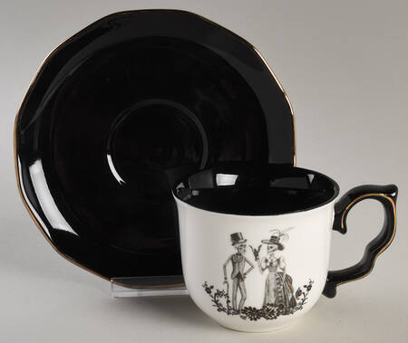 Victorian Full Body Flat Cup & Saucer Set