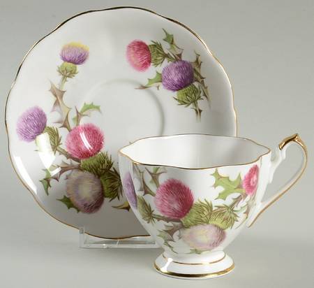 Dundee Thistle Footed Cup & Saucer Set