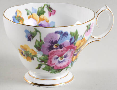Spring Melody Footed Cup