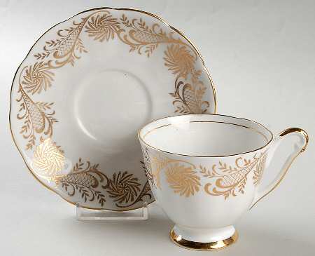 Pinwheel by Queen Anne (England)