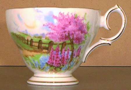 Meadowside Footed Cup