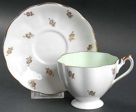 5365 Footed Cup & Saucer Set