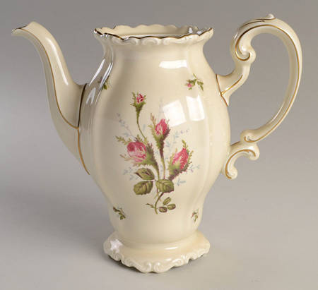 Moss Rose (Pompadour, Ivory Body, Off Center) Coffee Pot No Lid