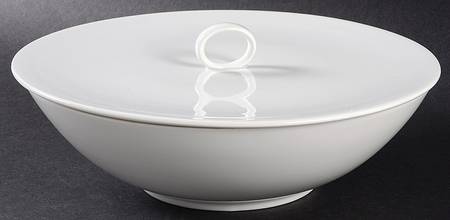 Rhythm Round Covered Vegetable