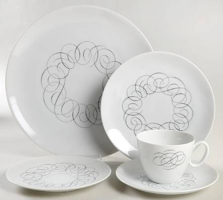 Script 5 Piece Place Setting by Rosenthal - Continental