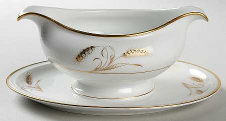 Wheatfield Gravy Boat with Attached Underplate