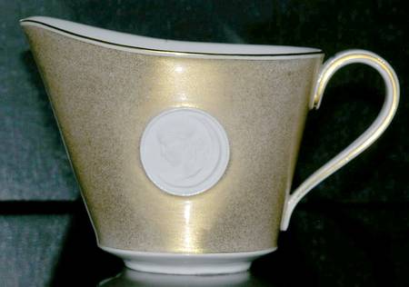 Arcadia Gold Creamer