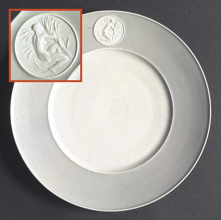 Arcadia Gray (No Trim, White Background) by Royal Berlin