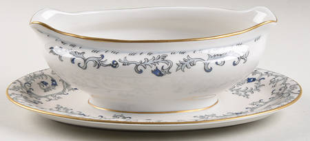 Buckingham Gravy Boat with Attached Underplate