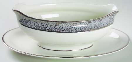 Silver Gardenia Gravy Boat with Attached Underplate