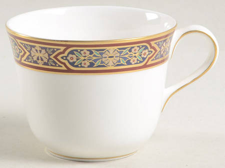 Dauphin Flat Cup