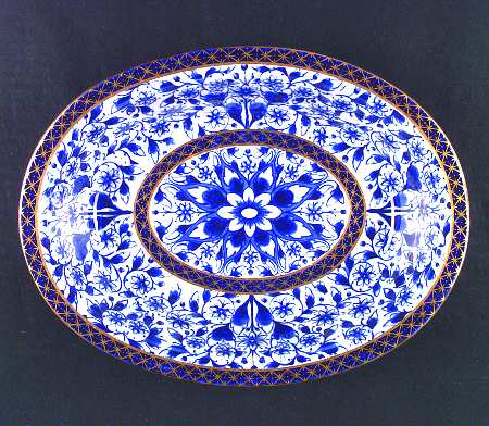 Derby Lily by Royal Crown Derby