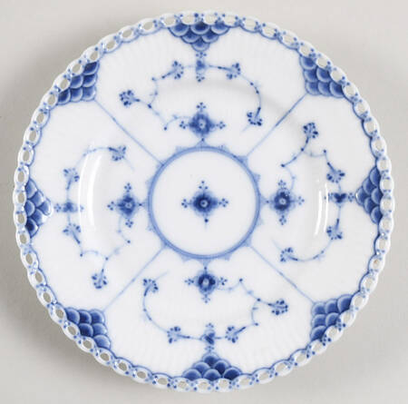 Blue Fluted Full Lace (No Trim) Bread & Butter Plate