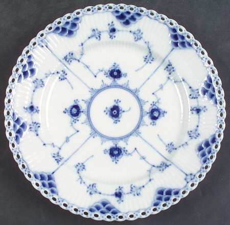 Blue Fluted Full Lace (No Trim) Salad Plate