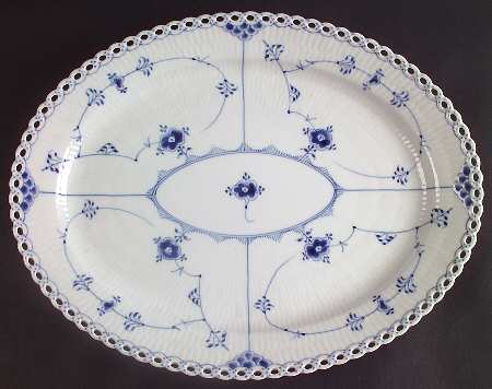 Blue Fluted Full Lace (No Trim) 14" Oval Serving Platter